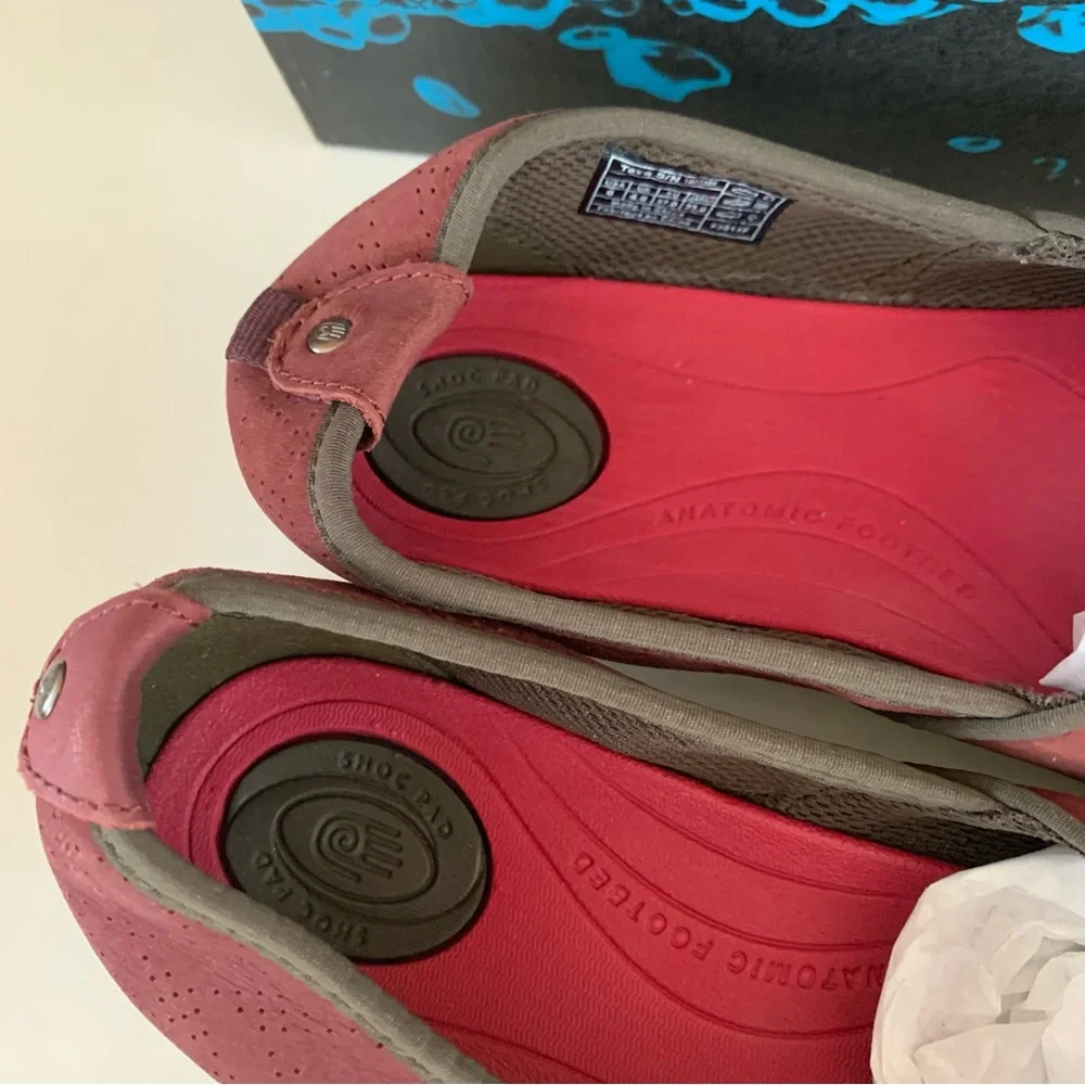 Teva Niyama Flats Maroon Comfort Casual Leather Slip On Shoes Womens US 6 M - Picture 2 of 8